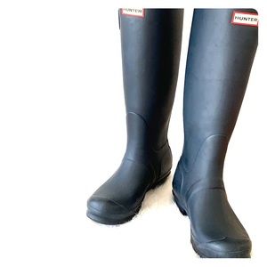 Navy Hunter Rain Boots